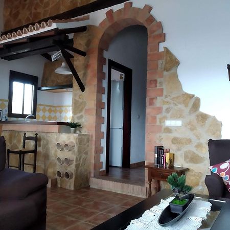 La Sombra Del Lagarto Villa Penaflor Exterior photo